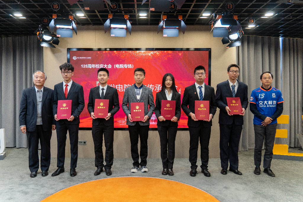 1618073349219065653.png DSC04916.png