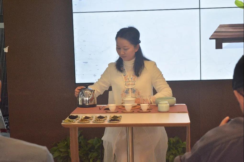 1636359115185003212.jpg 4.jpg