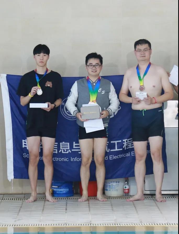 1636431193346020285.jpg 10.jpg