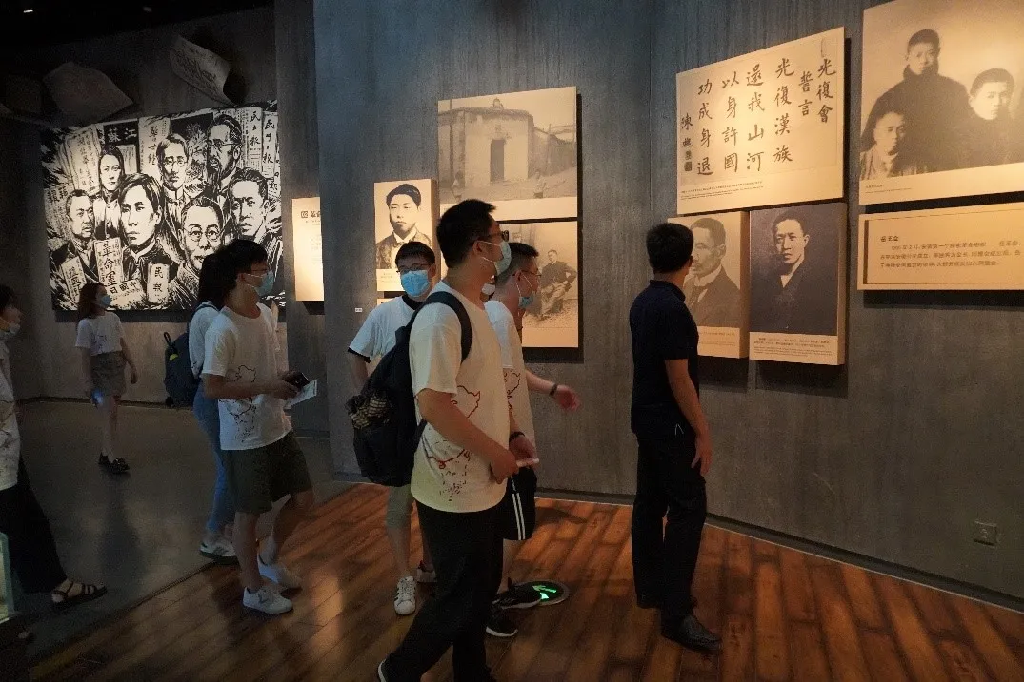 1637406842635023971.png 图30~1.png