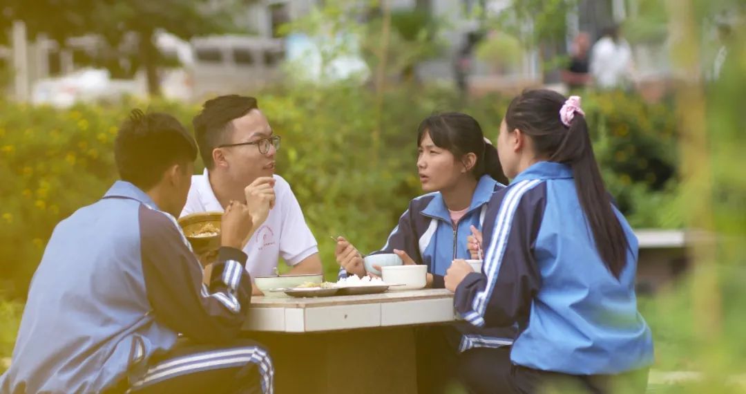 1653385561034059967.jpg 6.jpg